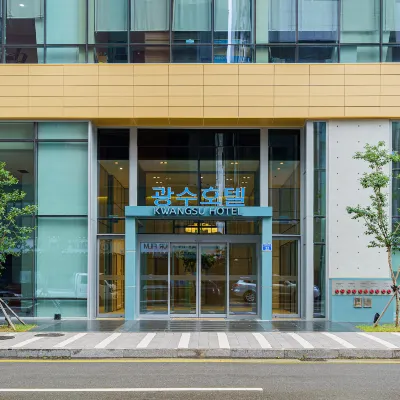 Kwangsu Hotel Haeundae ナリマル・エイペック・ハウス周辺のホテル