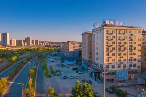 Huichang Xifeng E-sports Hotel