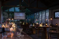 Shilily Hidden World Beishan Villa Resort - bar