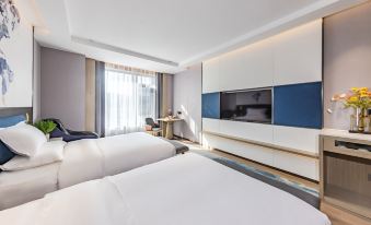 Doubletree Jingan Hotel (Shuangjiang County People's Government Branch)