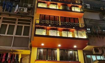 Family Inn(Rua De Miguel Aires)