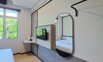 C HOTEL