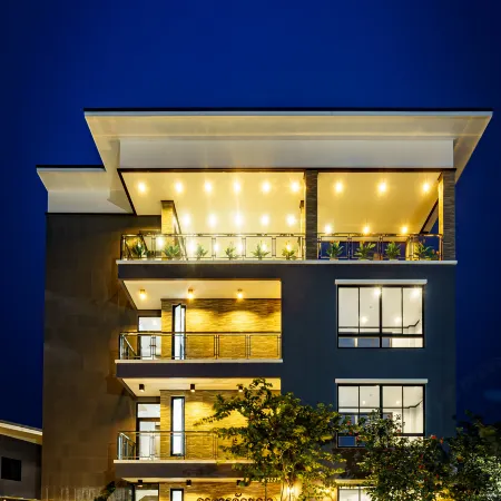 Lux Boutique Hotel