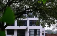 Qigong Town HeTianTongHua B&B