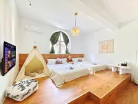 HALO Homestay (Beihai International Passenger Port)