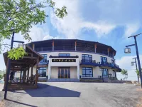 Hebi Banshan Jingju Homestay