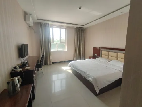 Alar Hongyuan Business Hotel
