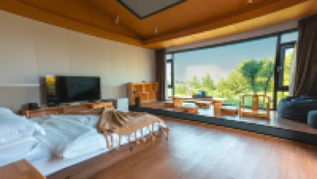 Xianfeng Sanbao Resort