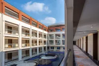 Luyin Yayue Resort Hotel - 4 stjerner