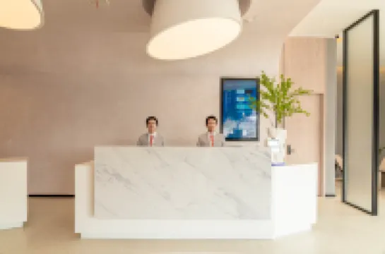 Homeinn Selected Hotel (Laizhou JuRanZhiJia Guangzhou West Street)