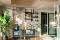 SummerFlats High-altitude Design Apartment