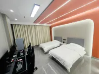 Zibai E-sports Hotel - 2-Star