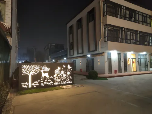 manshang Zhicheng Holiday Manor (Rongcheng Baiyangdian High-speed Railway Station)