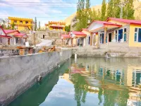 Skardu View Point Hotel and Huts