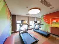 Orange Hotel Beijing Shijingshan Amusement Park Hotels near Shijingshan