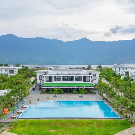Langco Bay Retreat