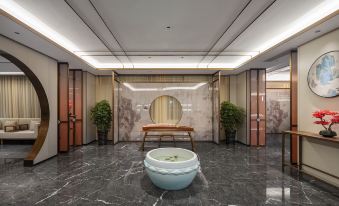 Moshang Light Hotel (Linzhou Hongqiqu Avenue Branch)