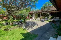 Raja Asri Guest House Sanur Mitra RedDoorz Hotels near Renon Square