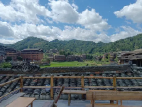 Sanjiang Juyoulou Inn