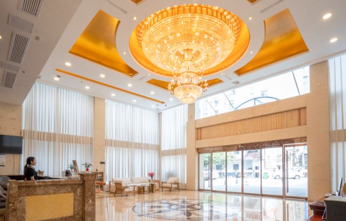 Qijun Hotel (Liling No.1 High School Railway Station Branch)