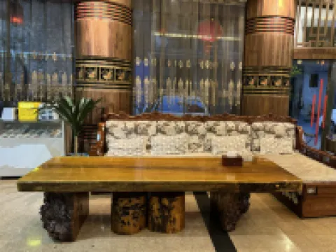 Green Spring Food Weitian Hotel