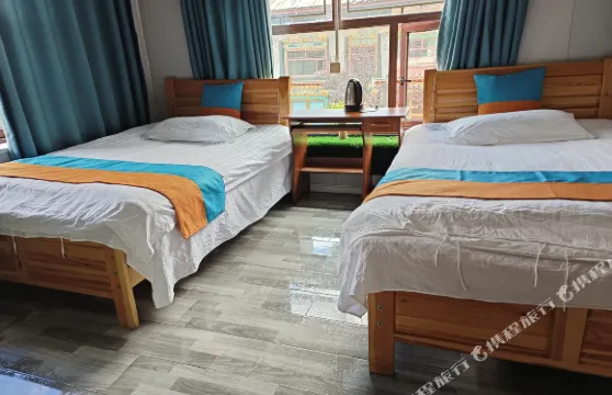 工布江達旦培家庭旅館