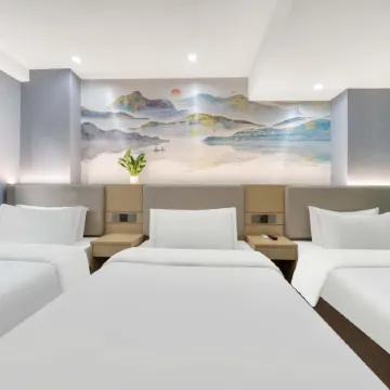 Hangzhou Baizhang Hotel (West Lake Lakeside Zhejiang Second Hospital Zhejiang Jiefang Road Campus)