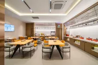 Baiman Hotel (Qibao Ancient Town Branch, Shanghai Hongqiao International Airport) - Esports