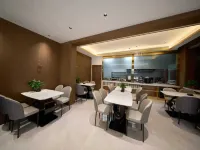 RED Lantern Hall Hotels in Pingyao County