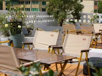 Luding Dadu Tingfeng Homestay (Luding Bridge Scenic Area) Hoteles en Condado de Luding