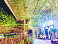 Yaoyao Homestay Hotels in Lizhuang Tourist Resort