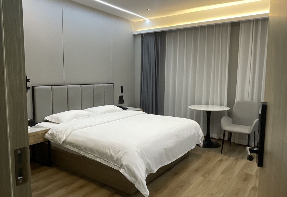 GreenTree Alliance Hotel  Over view