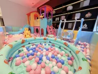 Guilin Mingjiang Hotel (Two Rivers and Four Lakes Elephant Trunk Hill)