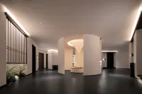 MOMENTUM Hotel (Wuhan Jiangtan Jianghan Road Pedestrian Street Branch)