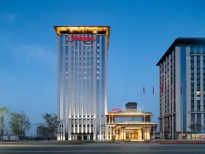 Hampton by Hilton Aksu