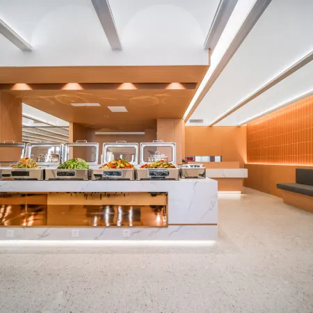 Home Inn Seasons Hotel (Luntai County Tuanjie Plaza Branch)
