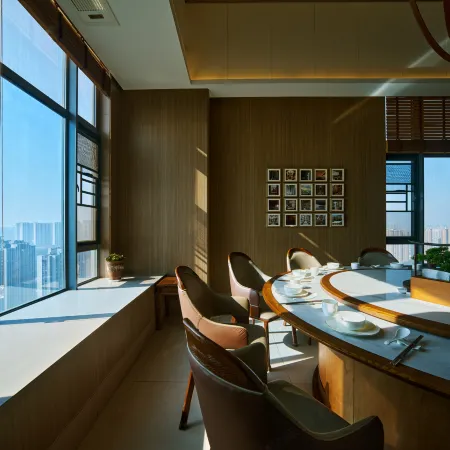 Starwood Future Loft Suite Meisu Hotel (Changsha South Railway Station · Duhua Road Metro Branch)