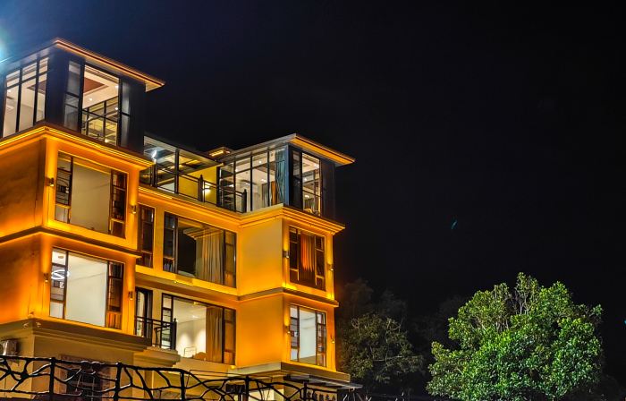 Mountain View and Lake View · Infinity Pool · Reservoir Chinese Inn