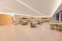 All Seasons Hotel (Chongqing Guanyinqiao Pedestrian Street Central Plaza) - 주차장