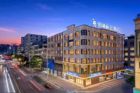 Boland Licheng Hotel (Xuwen Cultural Square Chengdong Avenue) - parking