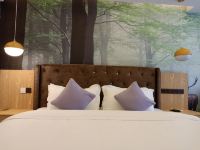 昆明悦林湖畔酒店 - 豪华尊享大床房