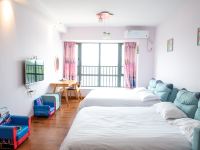 广州正飞阳光亲子公寓 - 一家亲子双床房