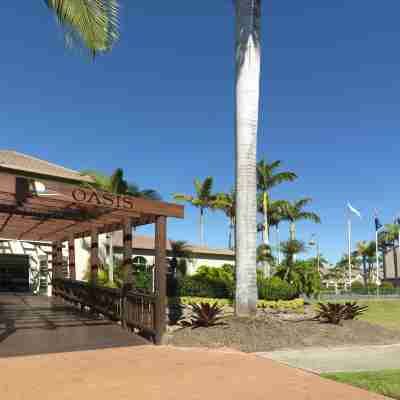 Oaks Sunshine Coast Oasis Resort Hotel Exterior
