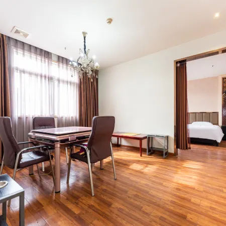 Huangshi Dayejindi Business Hotel