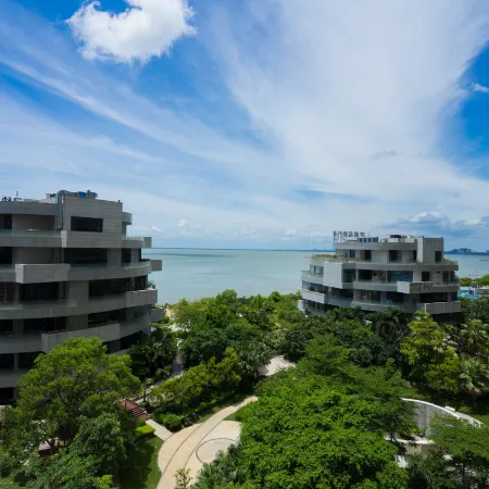 Beihai Beibu Gulf No.1 Haitang Haijing Holiday Apartment