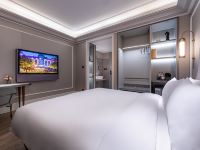 上海虹桥中心美居酒店 - 标准大床房