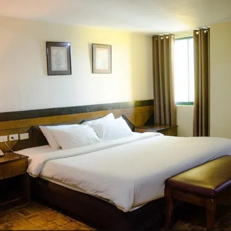Country Village Hotel