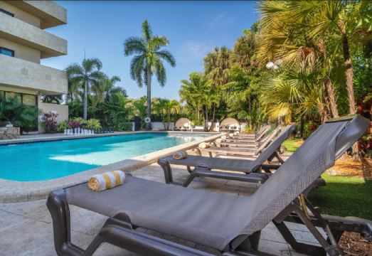 1. 리젠시 호텔 마..