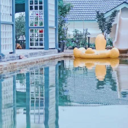 YEZI GARDEN HOTEL
