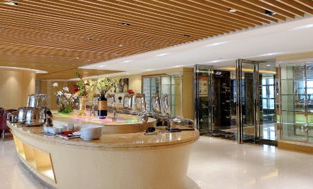 ELONG Me Hotel - Housity